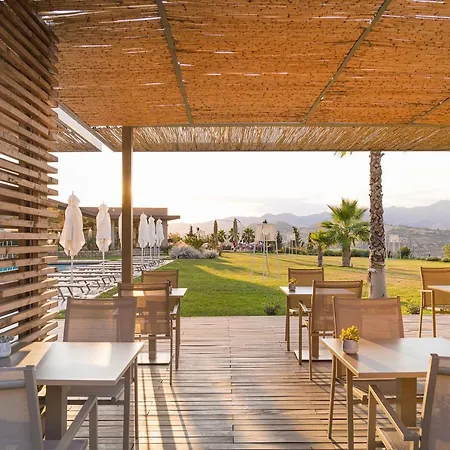 Rocca Dei Saraceni Farm stay Regalbuto