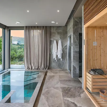 Farm stay Rocca Dei Saraceni *