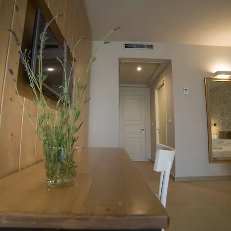 Rocca Dei Saraceni Farma Regalbuto