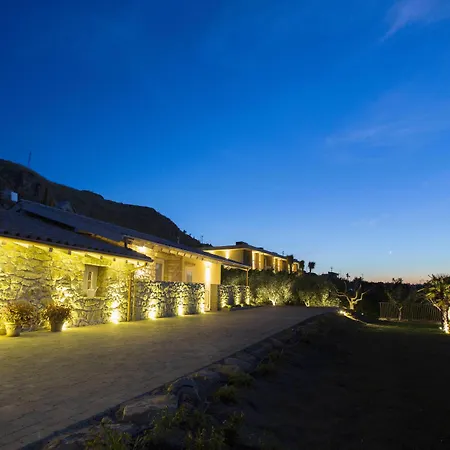 Rocca Dei Saraceni Farma Regalbuto