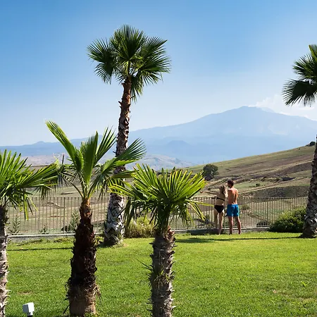 Farma Rocca Dei Saraceni