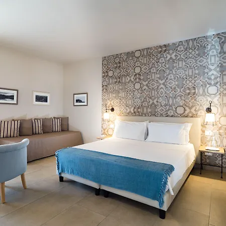 Rocca Dei Saraceni *