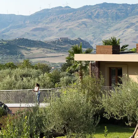 Rocca Dei Saraceni *