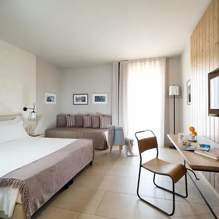 Rocca Dei Saraceni *